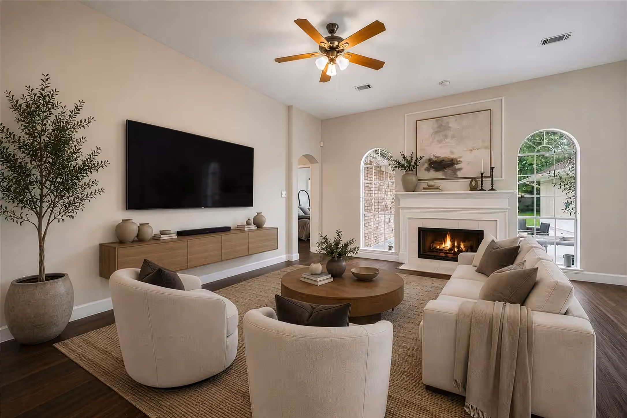 Photo 3 of 9110 Rhapsody Lane, Houston, TX