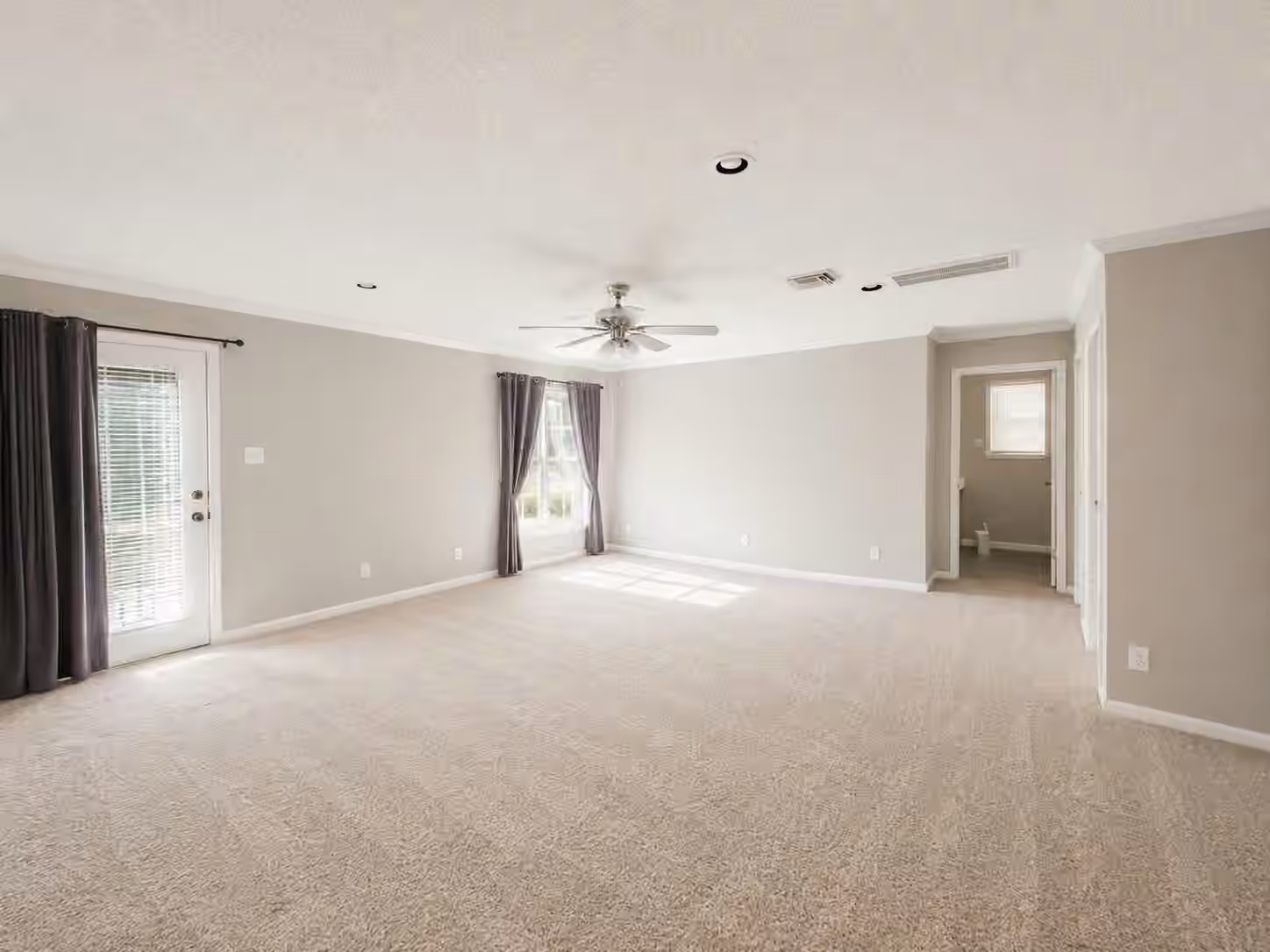 Photo 4 of 14225 Patricia Lane CR377, Alvin, TX