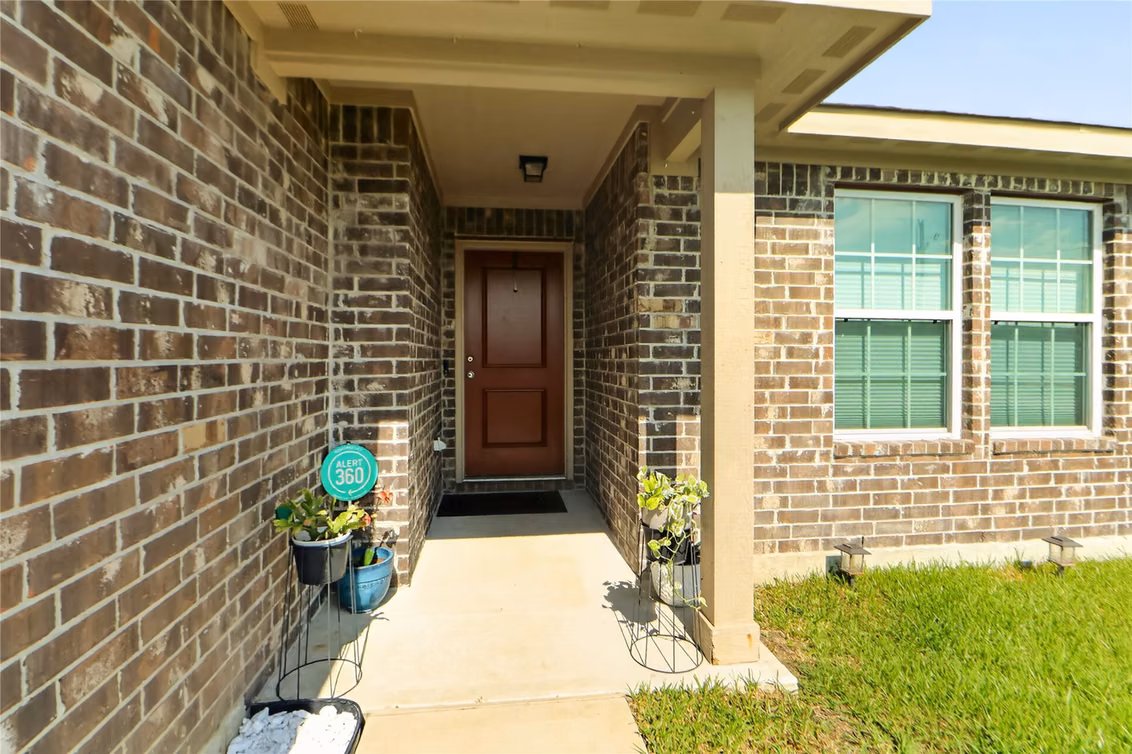Photo 4 of 686 Road 5105, Cleveland, TX