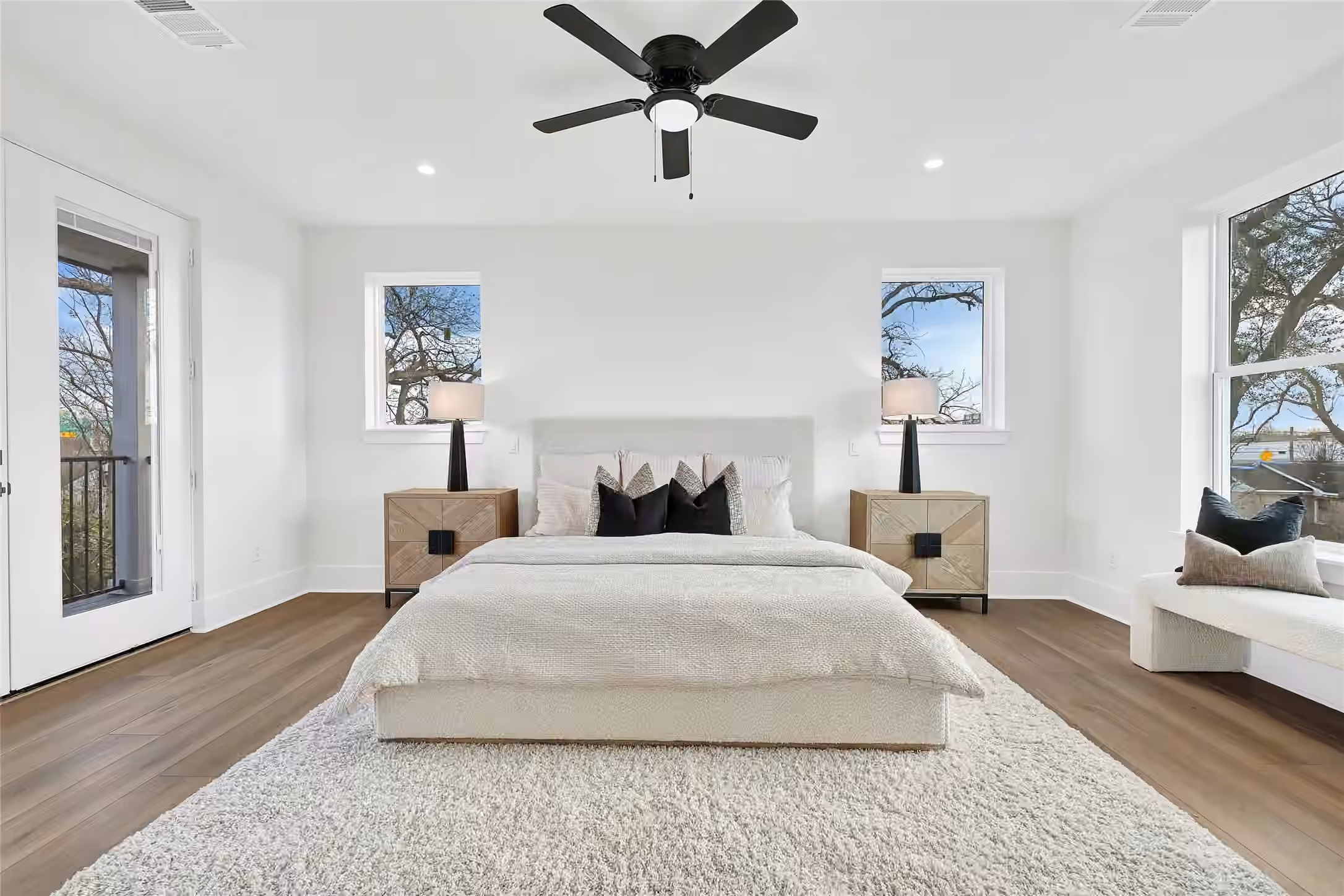 Photo 4 of 1416 East 31st, Houston, TX