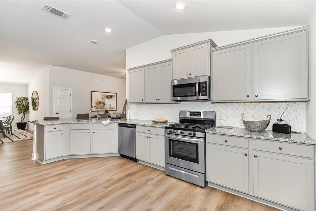 Photo 5 of 13910 Seneca Lake Drive, Texas City, TX