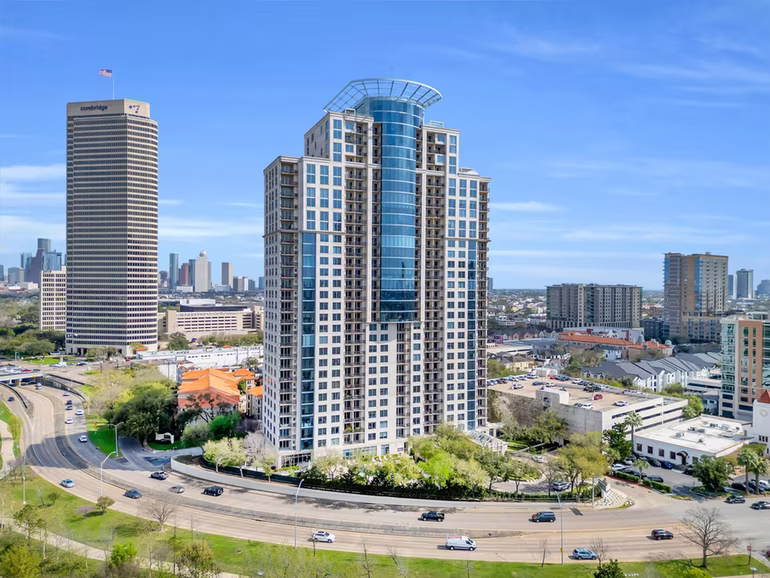 Photo 3 of 3333 Allen Parkway 406, Houston, TX