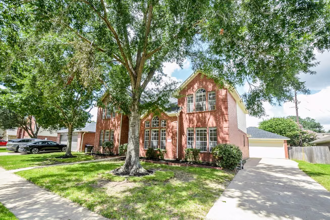 Photo 2 of 1402 Brook Grove Drive, Katy, TX