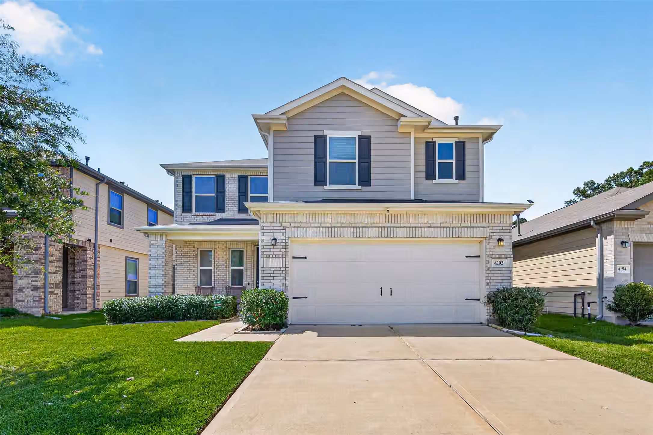 Photo 2 of 4202 Shady Palmetto Drive, Houston, TX