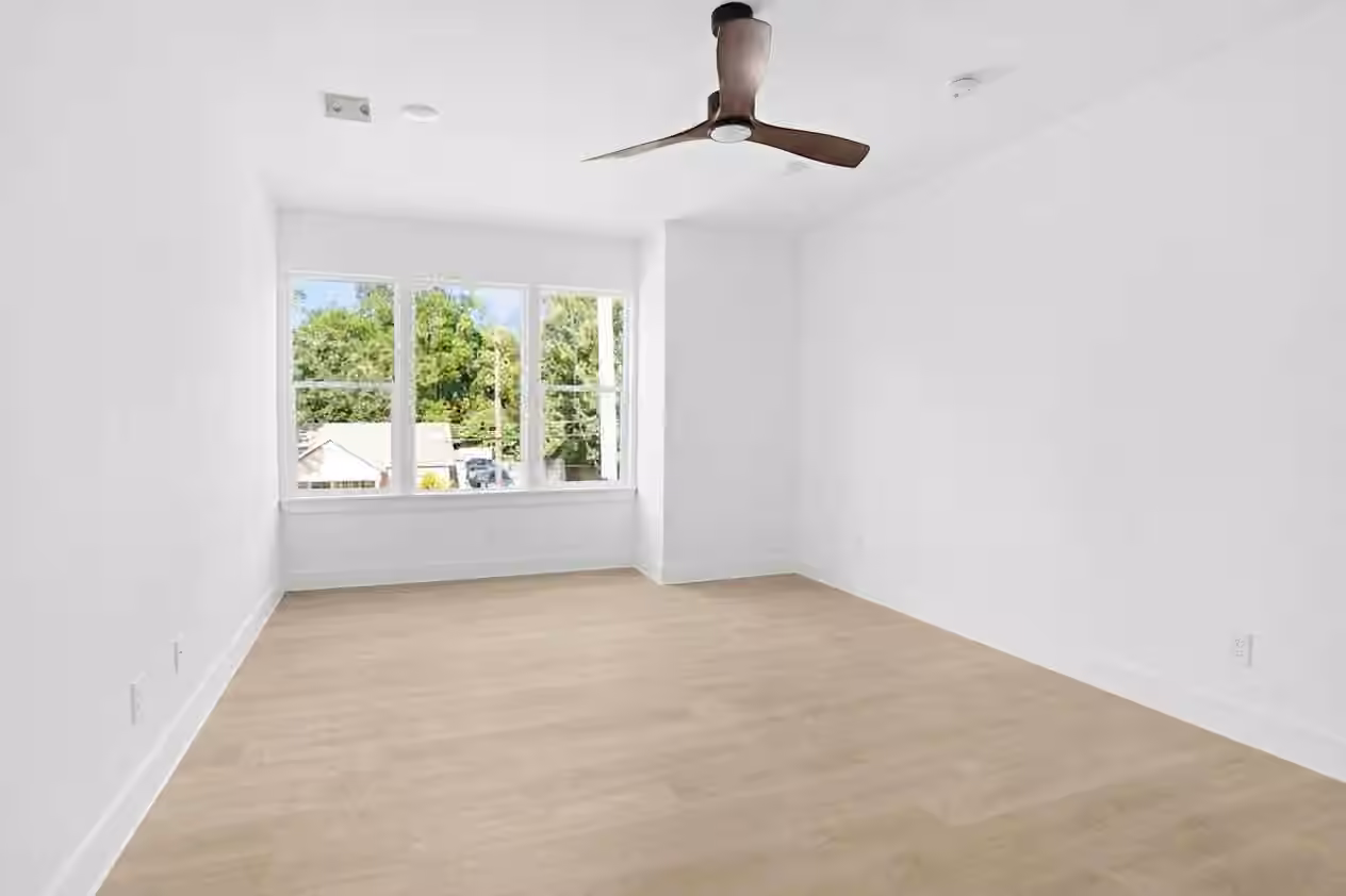 Photo 6 of 9117 Henrietta Street A, Houston, TX