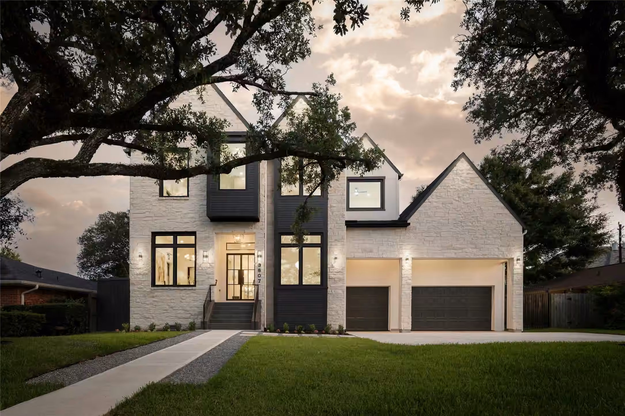 Photo of 3607 Dumbarton Street, Houston, TX