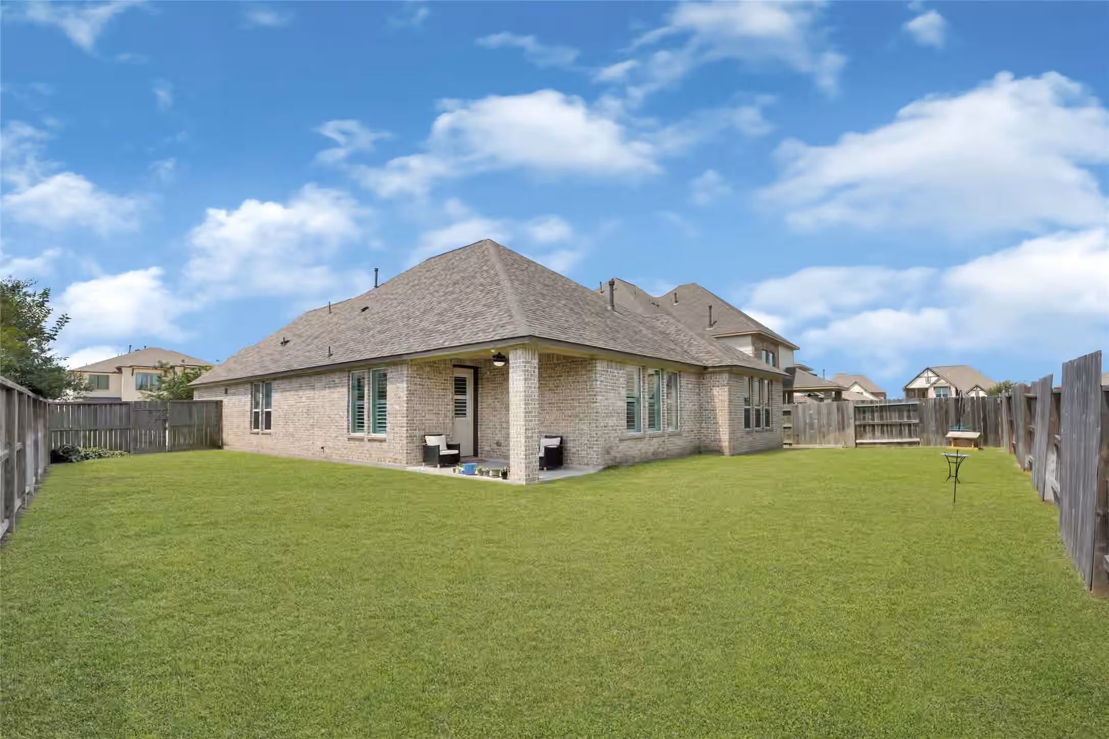 Photo 5 of 4415 Millstone Drive, Manvel, TX