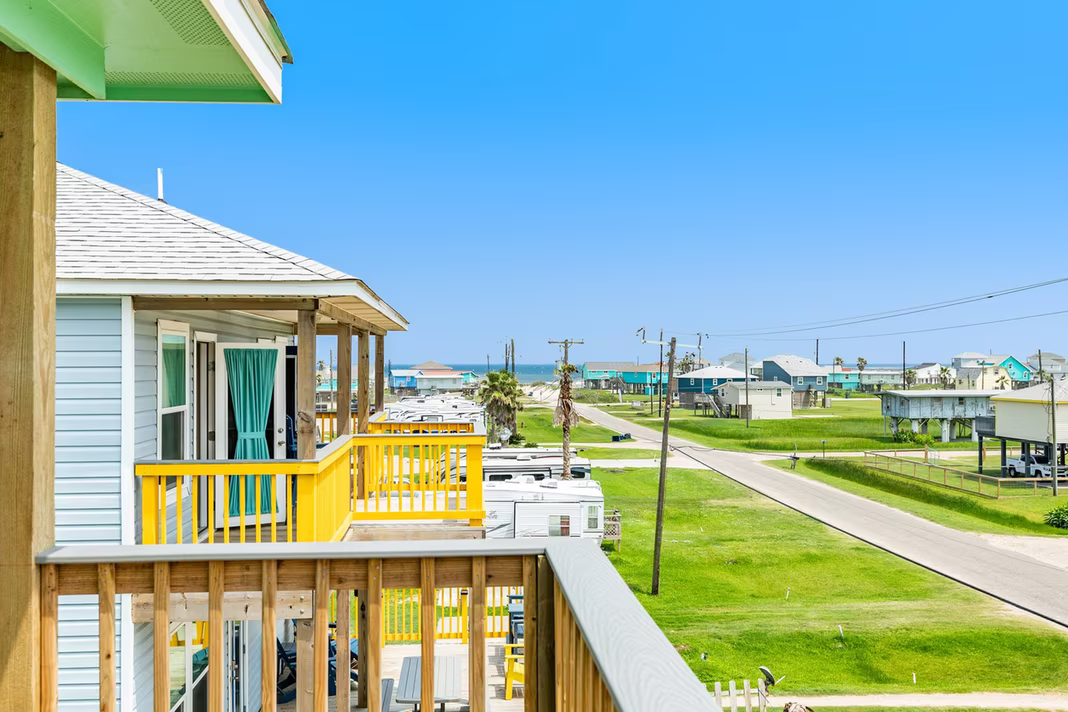 Photo 4 of 344 Thunder Road, Surfside Beach, TX