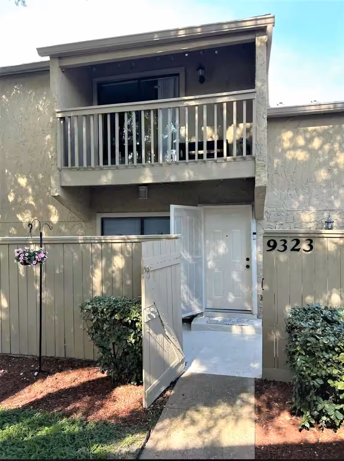 Photo of 9323 Pagewood Lane, Houston, TX