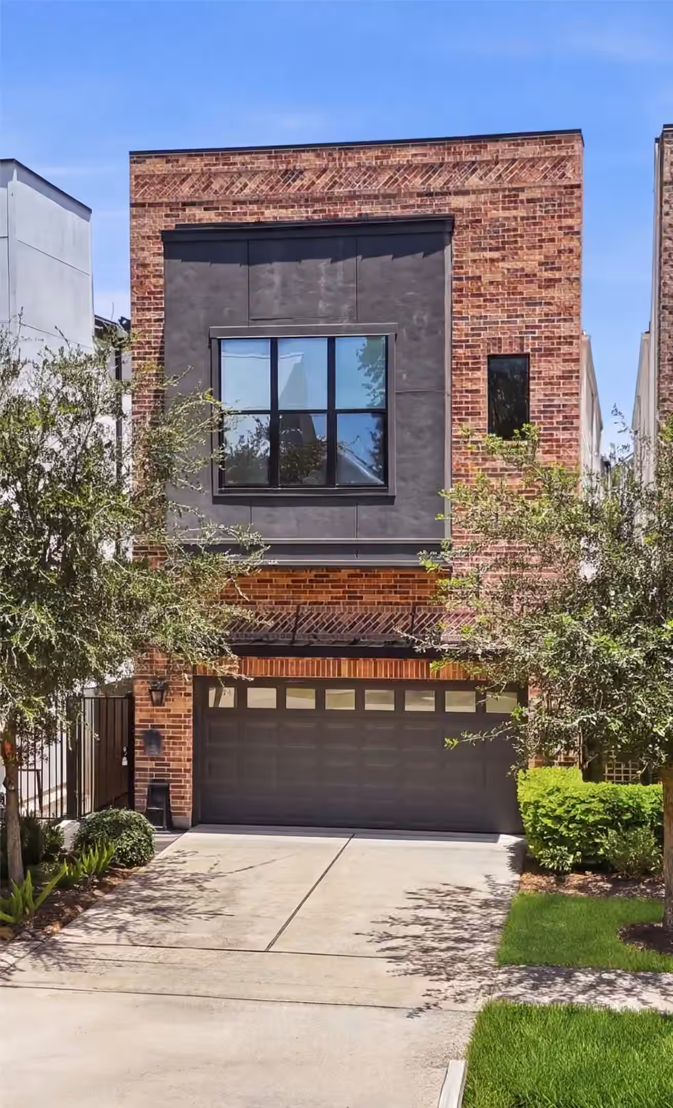 Photo of 938 Alexander Street, Houston, TX