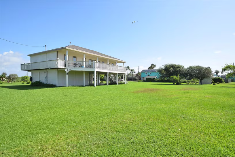 Photo of 960 Alberdie Drive, Crystal Beach, TX