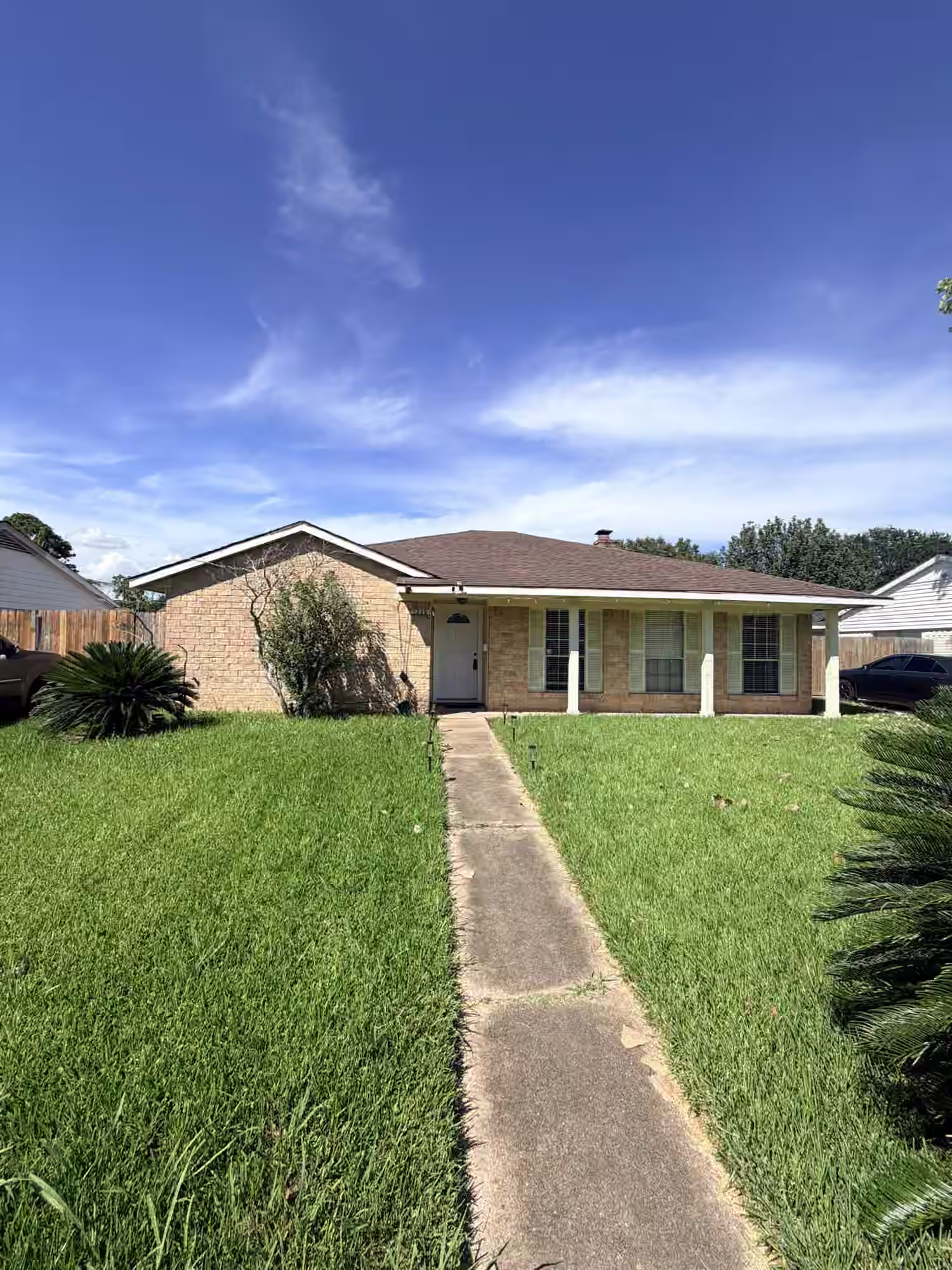 Photo 2 of 11219 Sageberry Drive, Houston, TX