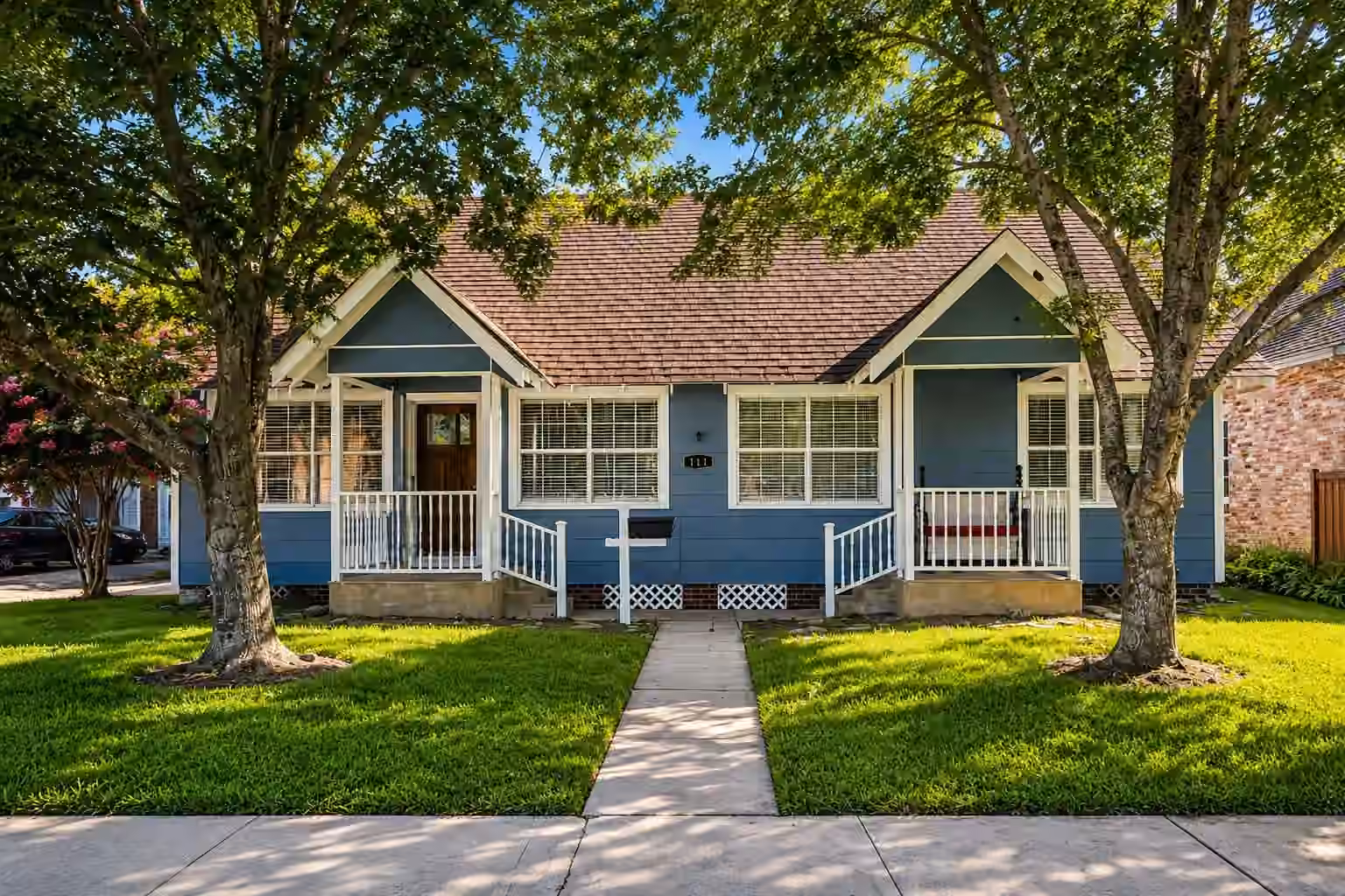 Photo 2 of 114 W Lobit Street, Baytown, TX