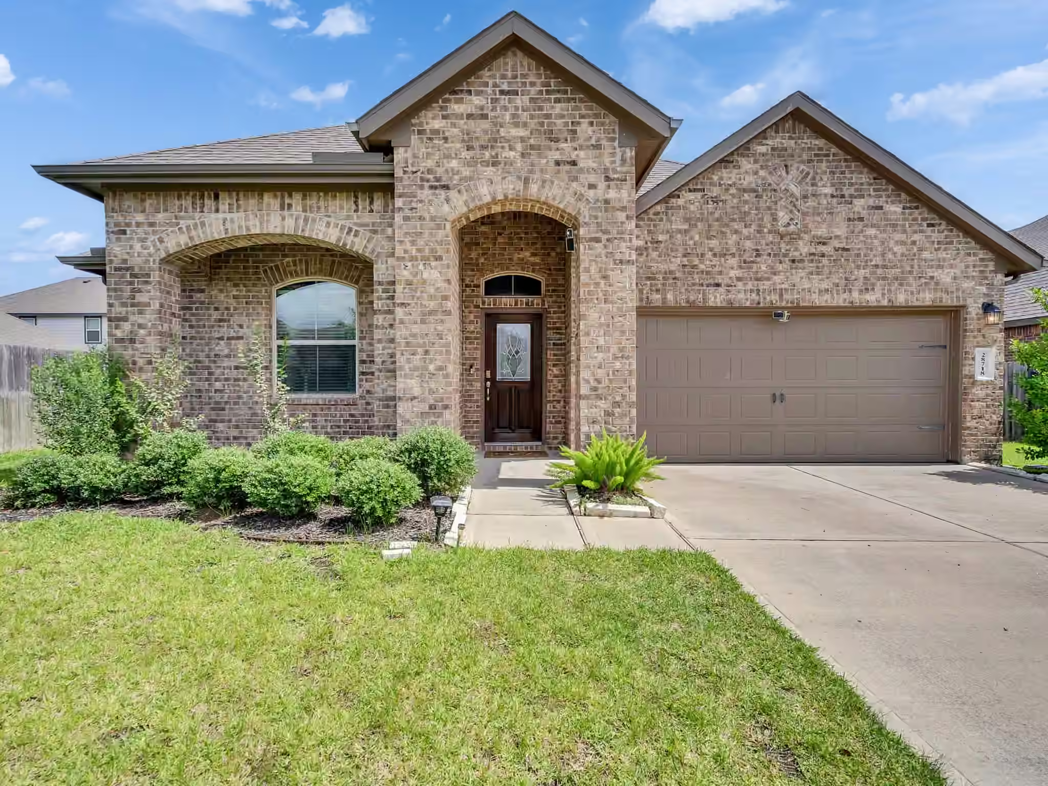 Photo 5 of 28718 E Yulee Mill Drive, Katy, TX