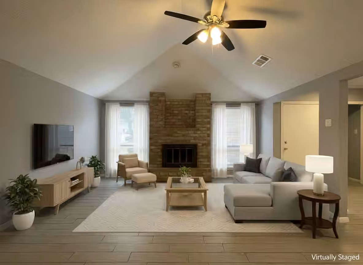 Photo 2 of 7918 MIDLAND FOREST Drive, Houston, TX