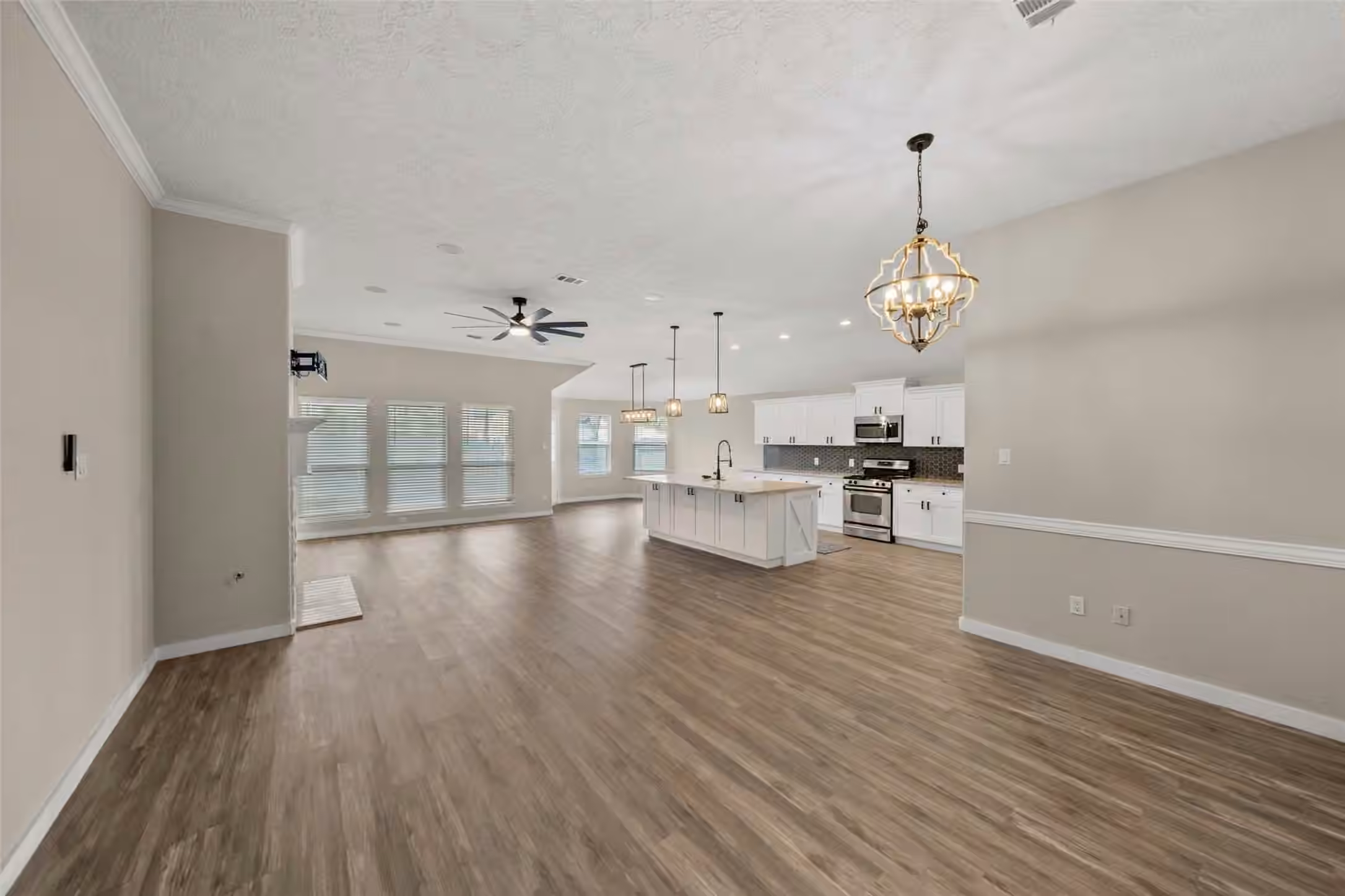 Photo 4 of 2435 Soledad Ridge Drive, Spring, TX
