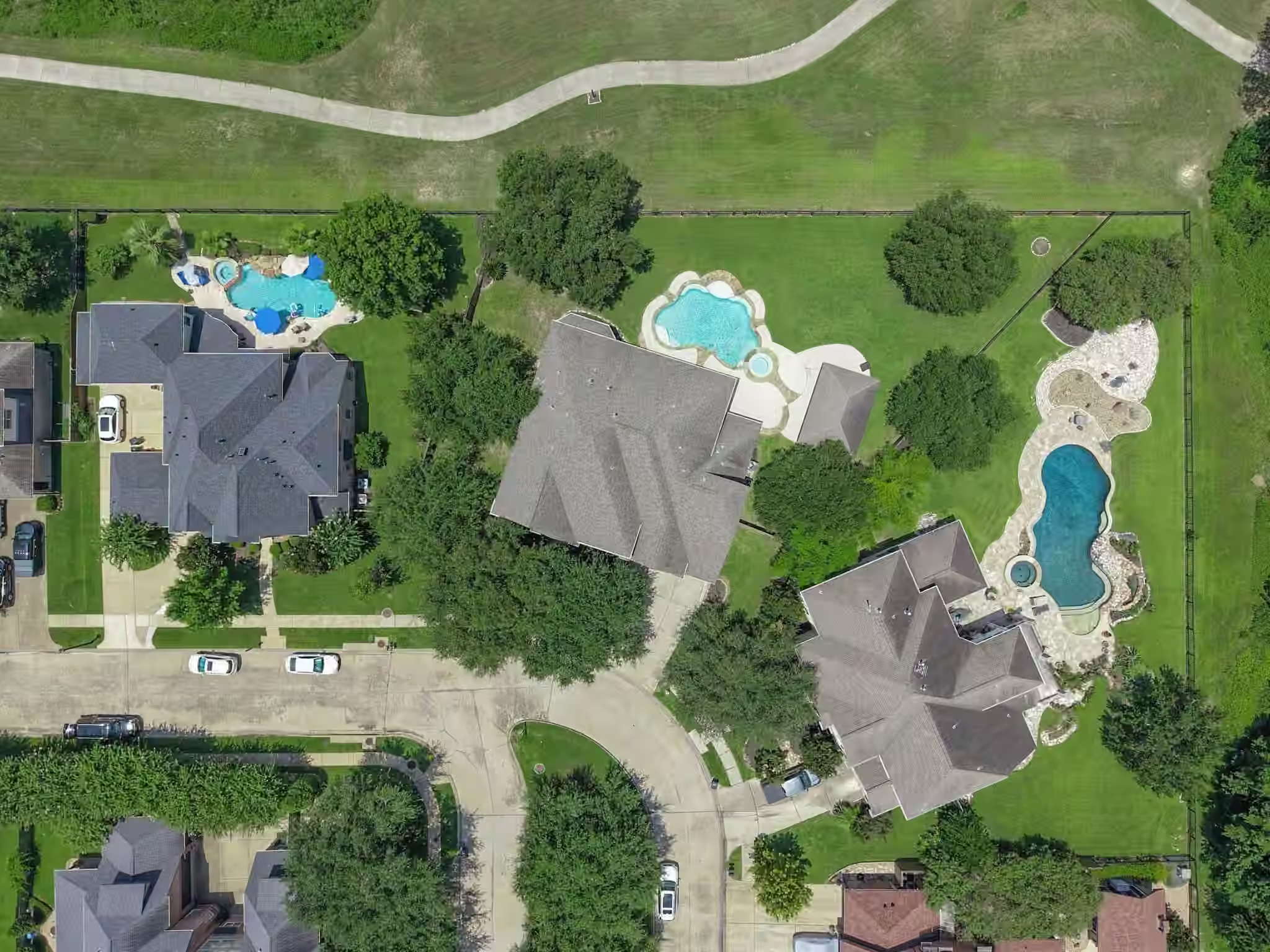 Photo 4 of 12015 Silverwood Bend Lane, Cypress, TX
