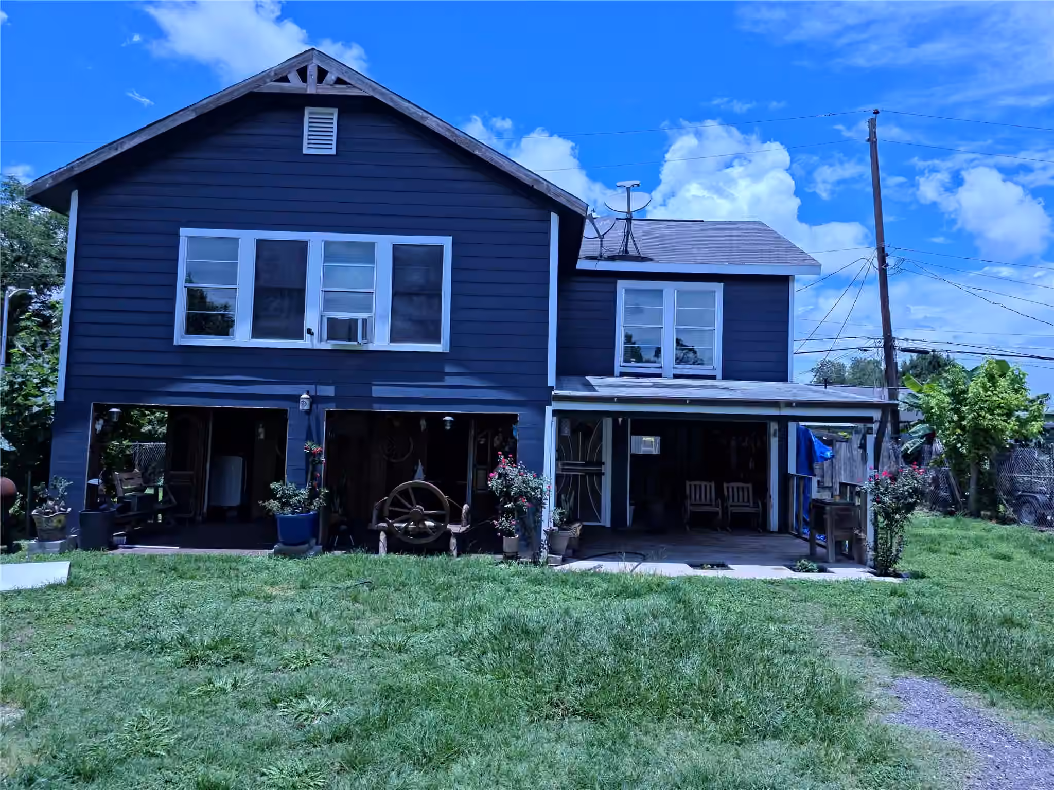 Photo 2 of 2413 Lynnfield Street, Houston, TX