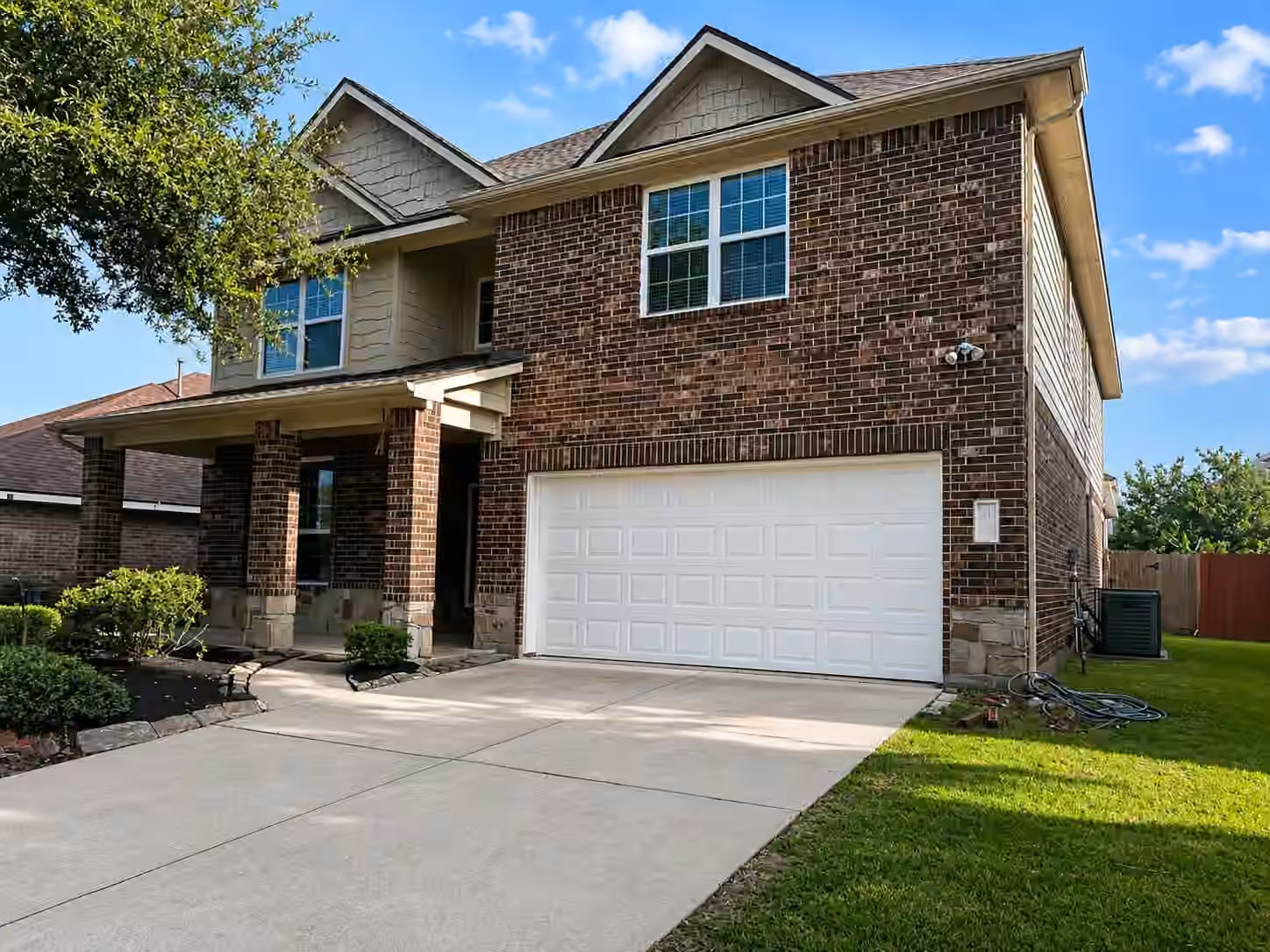 Photo 2 of 8714 Elm Drake Lane, Humble, TX