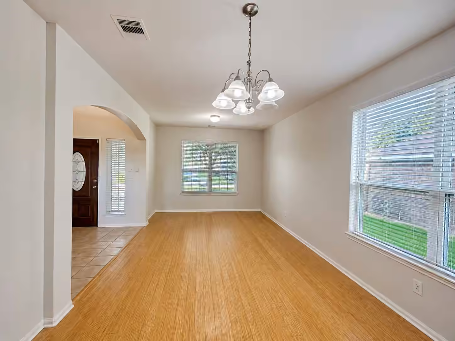 Photo 4 of 8714 Elm Drake Lane, Humble, TX