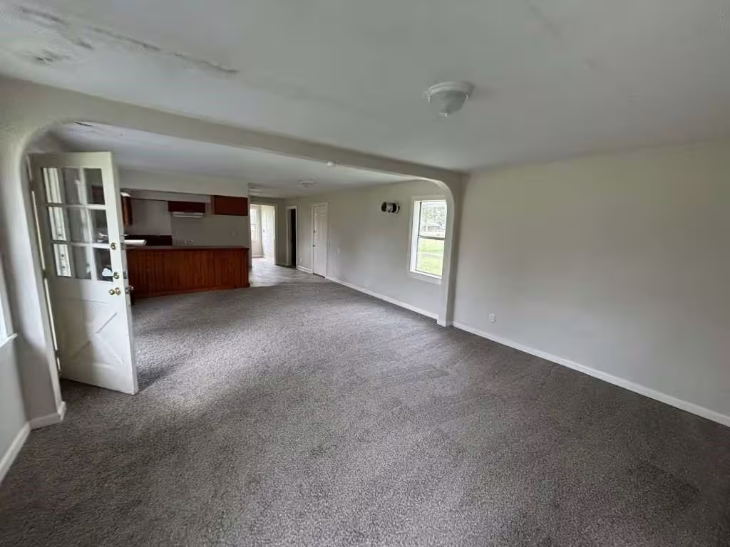 Photo 4 of 15020 S Baylan Street, Santa Fe, TX