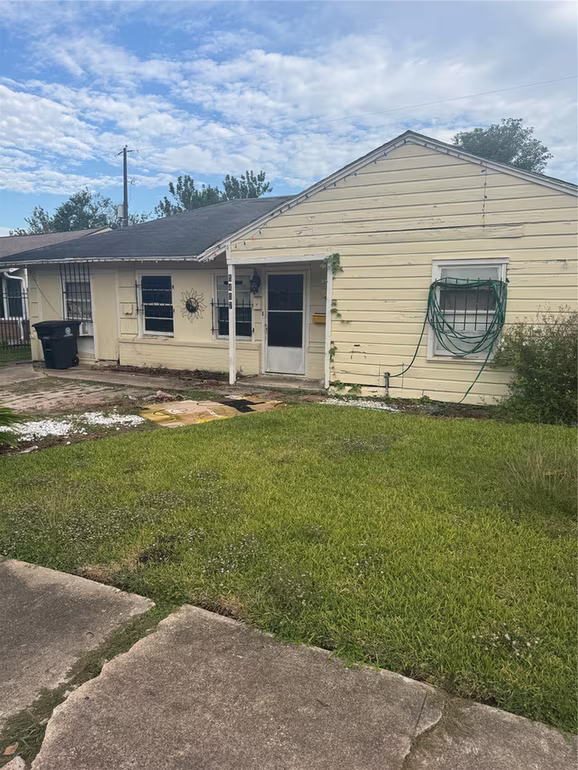 Photo 4 of 5417 Doulton Drive, Houston, TX