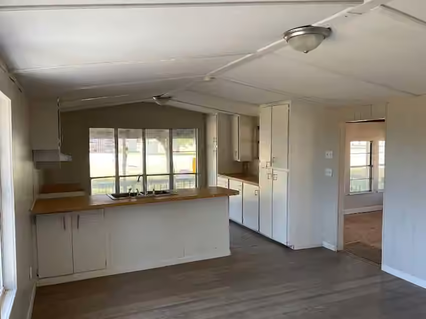 Photo 6 of 5589 County Road 469, Brazoria, TX