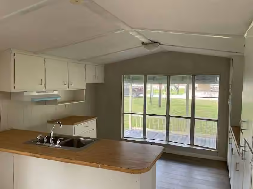 Photo 7 of 5589 County Road 469, Brazoria, TX
