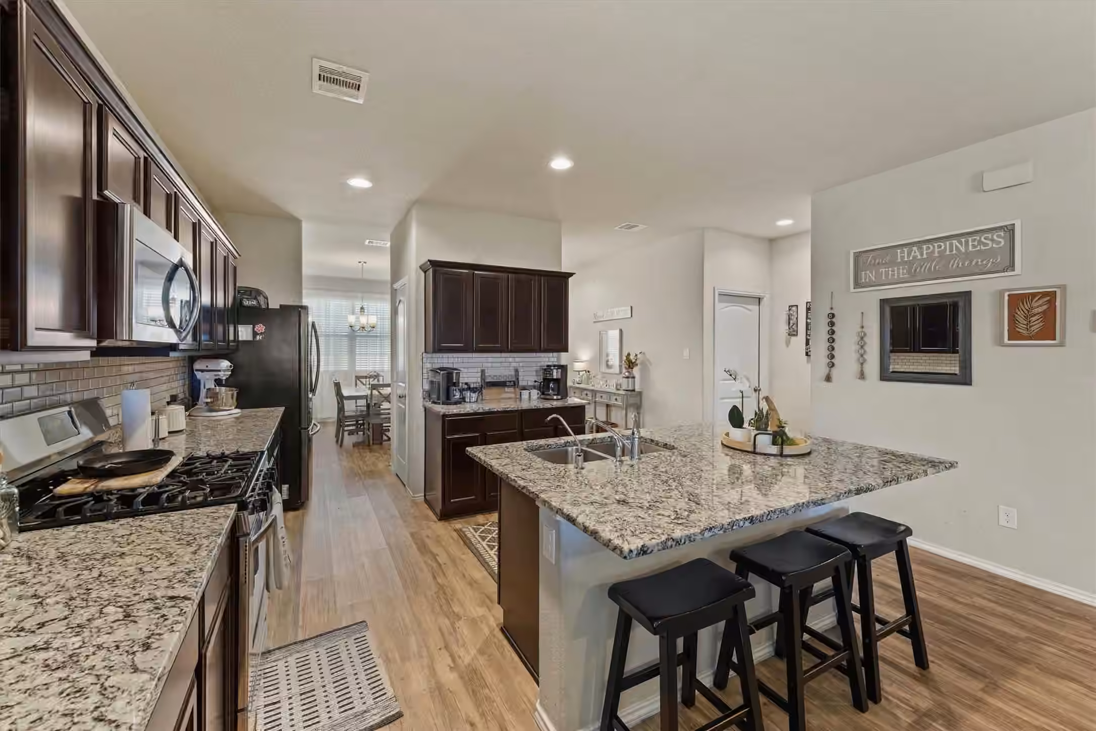 Photo 5 of 18324 Timbermill Lane, New Caney, TX