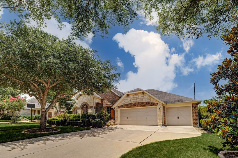 Photo 3 of 30506 Sethora Hill Way, Fulshear, TX