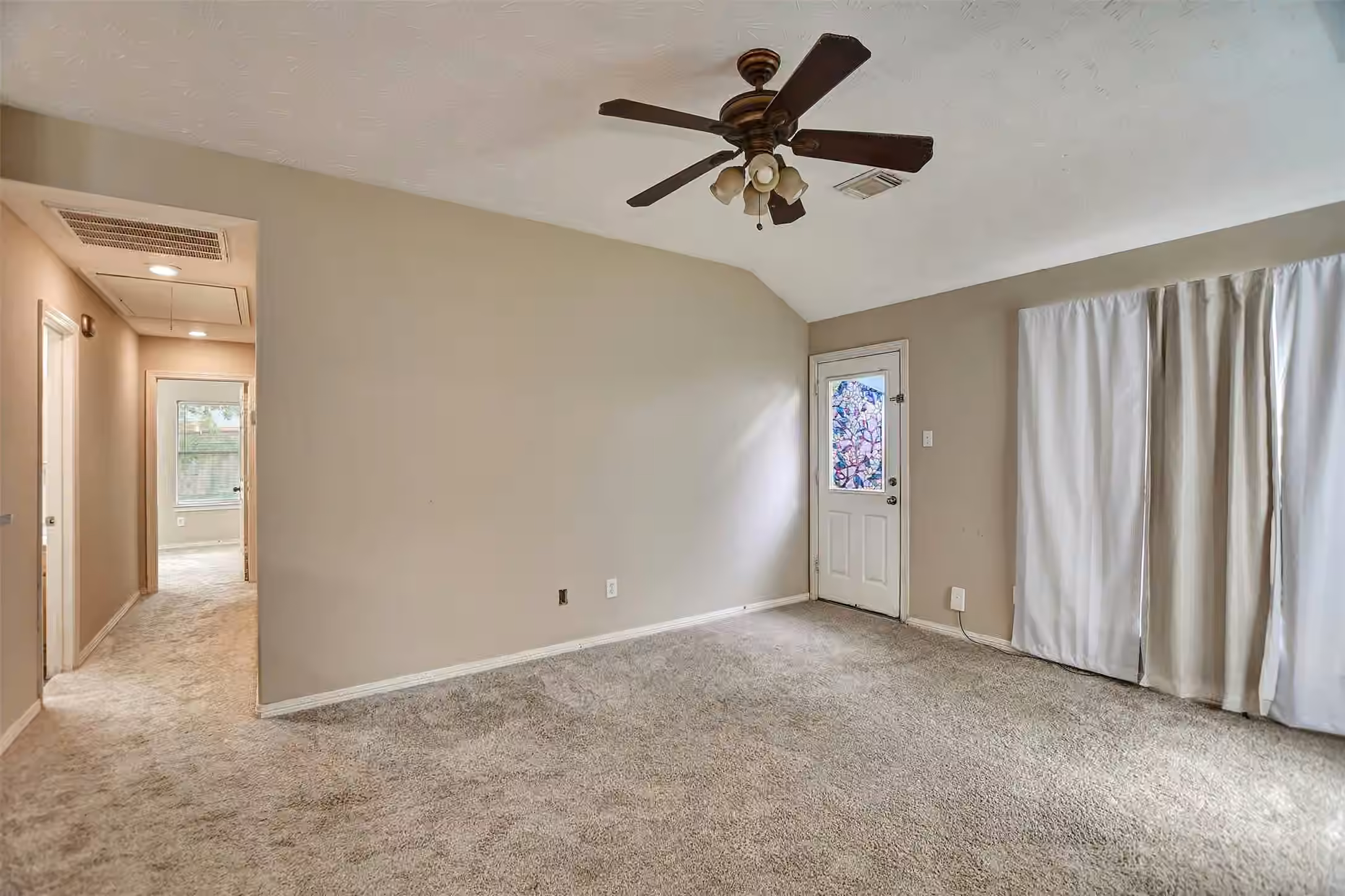 Photo 6 of 24211 Soft Pine Drive, Houston, TX