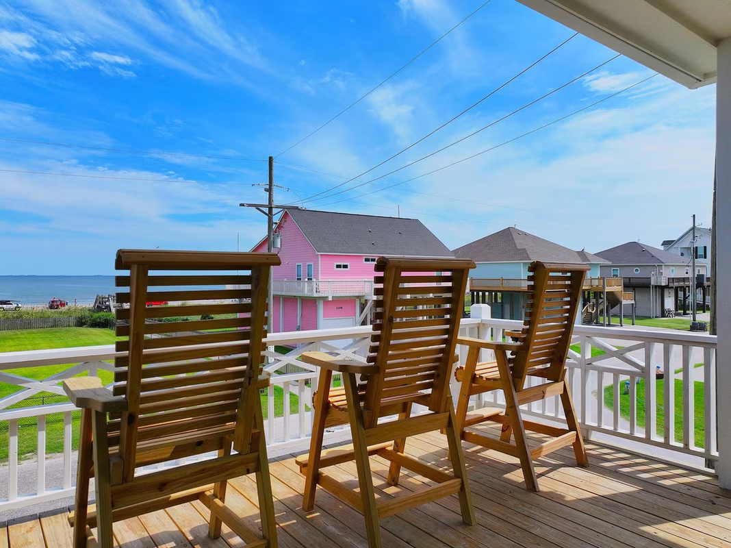 Photo 7 of 2301 Trinidad Drive, Crystal Beach, TX