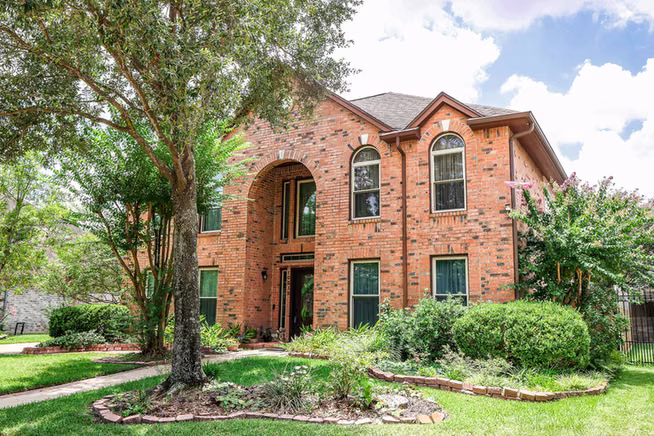Photo 2 of 10315 Springland Ct, Houston, TX