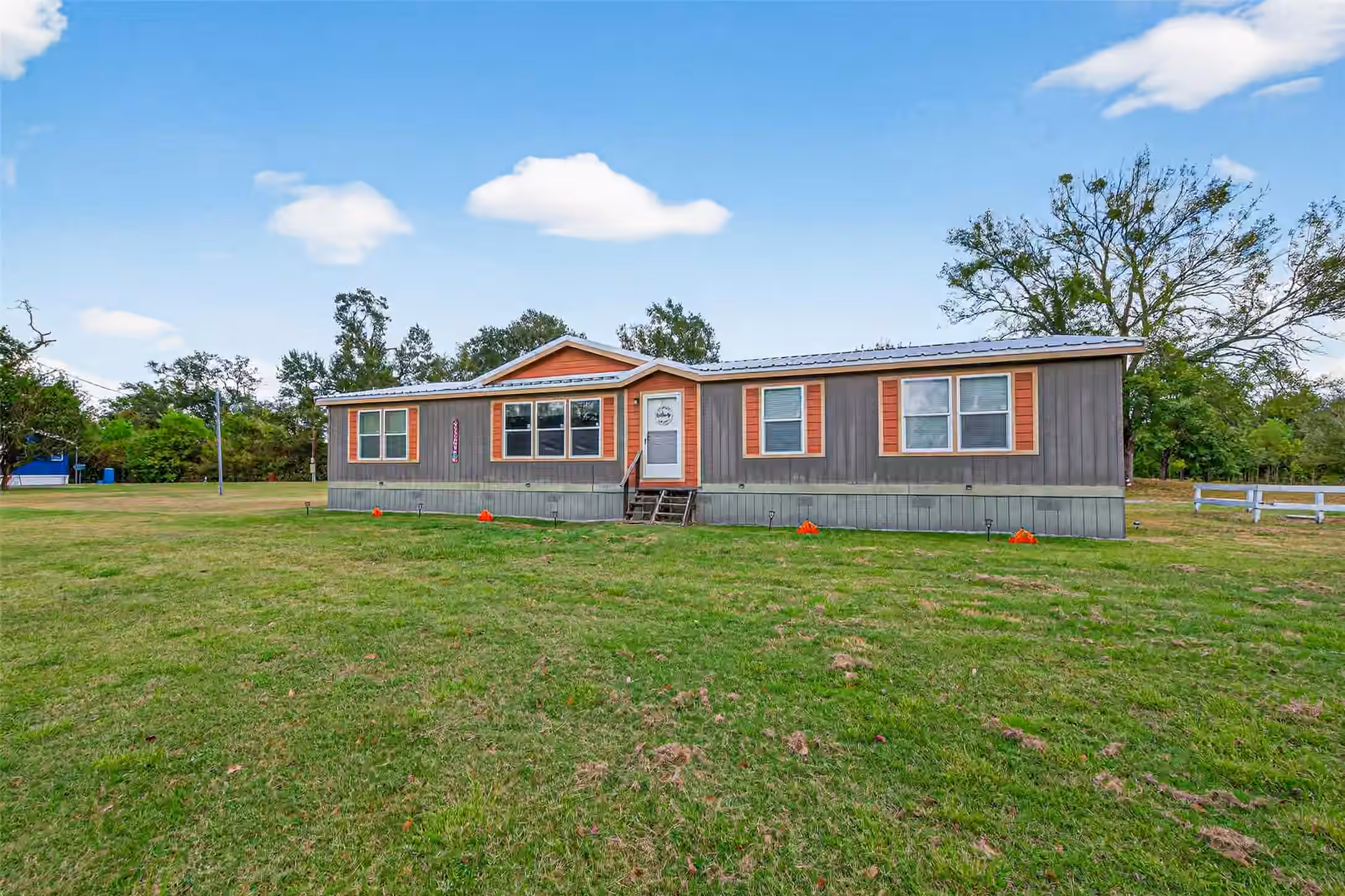 Photo 3 of 10715 Bozeman Ferry Road, Midway, TX
