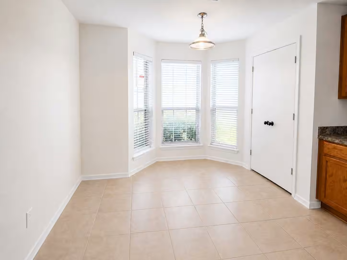 Photo 5 of 16202 Broadglen Court, Houston, TX