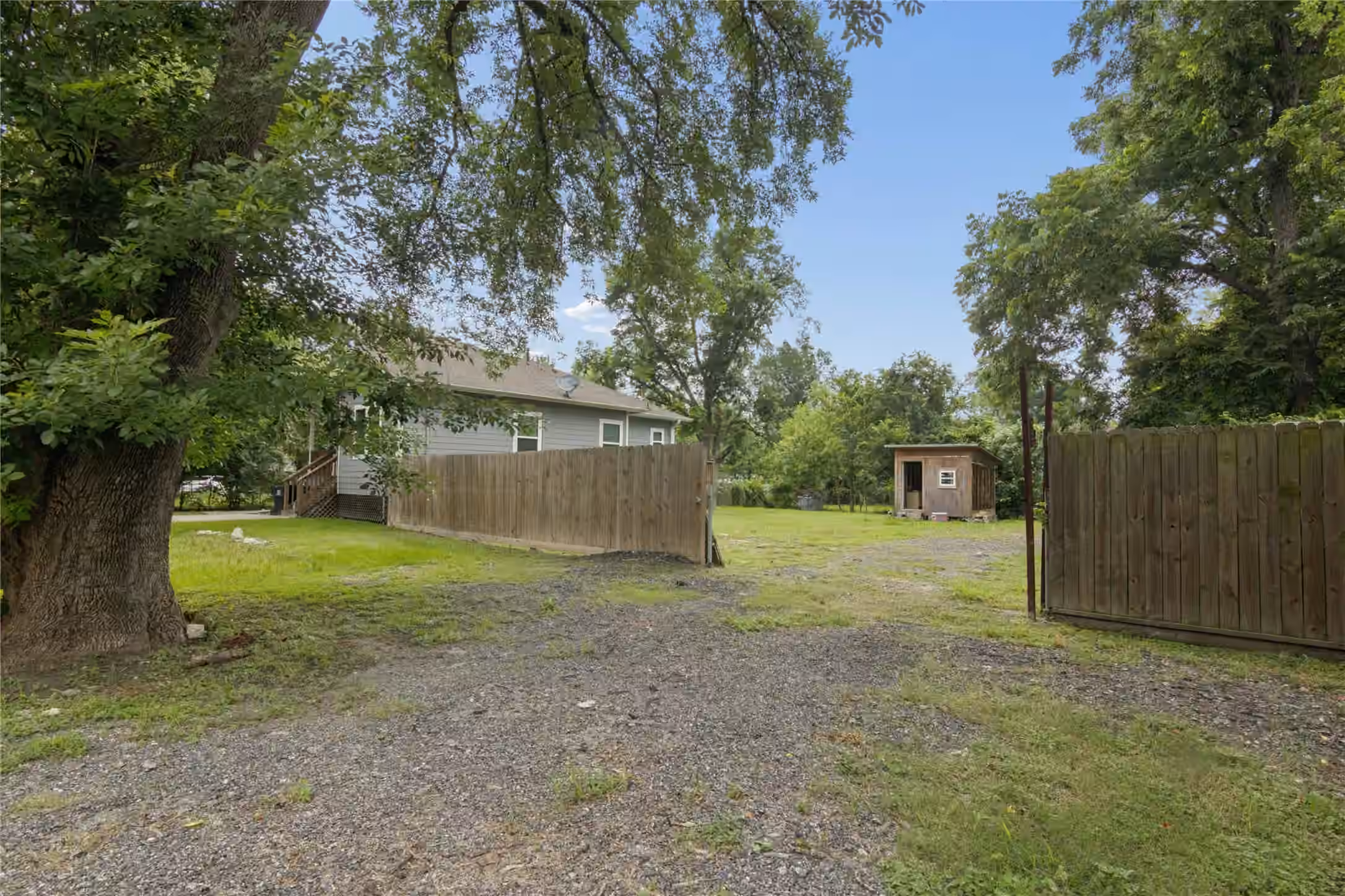 Photo 3 of 4502 Kashmere Street, Houston, TX