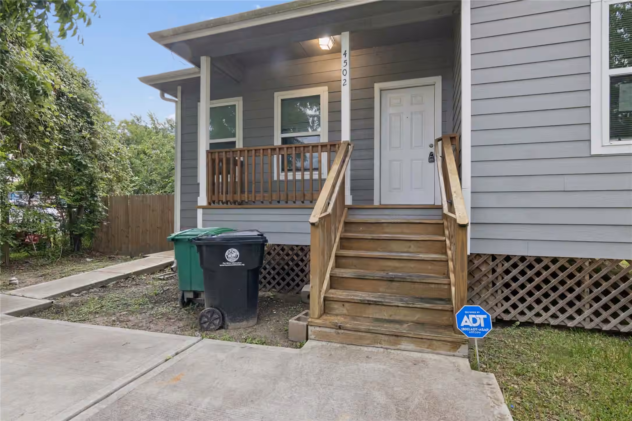 Photo 4 of 4502 Kashmere Street, Houston, TX