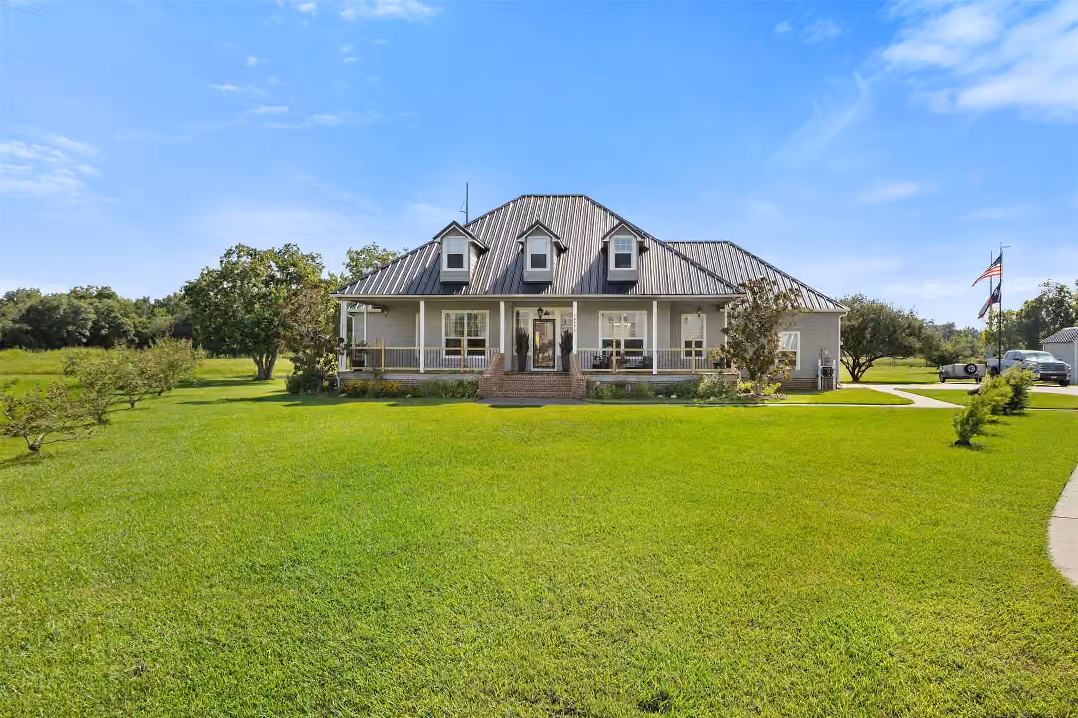 Photo of 14675 Broken Arrow Road, Santa Fe, TX