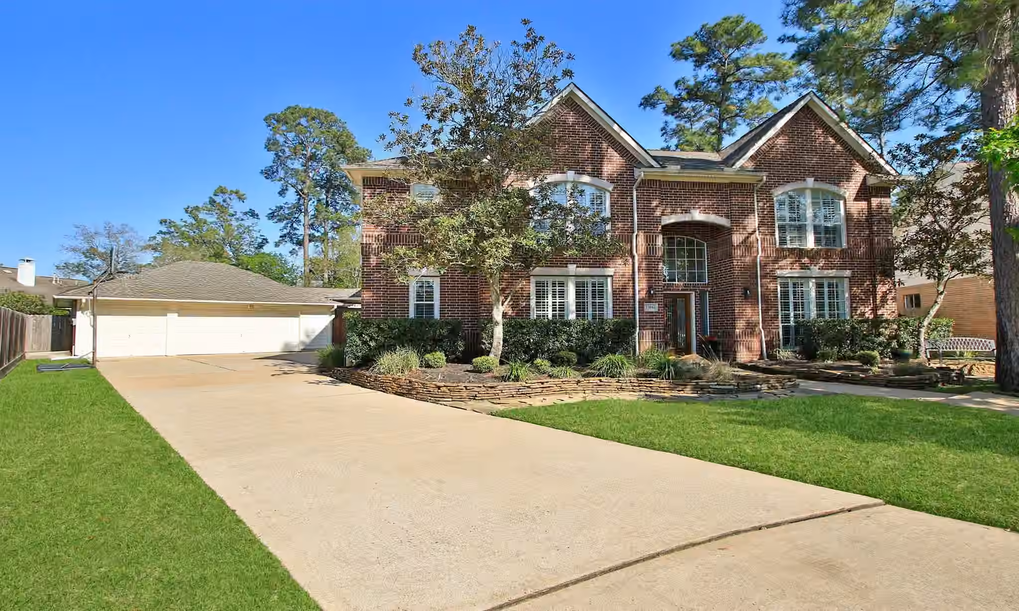 Photo 2 of 13614 Cardinal Cove Court, Cypress, TX