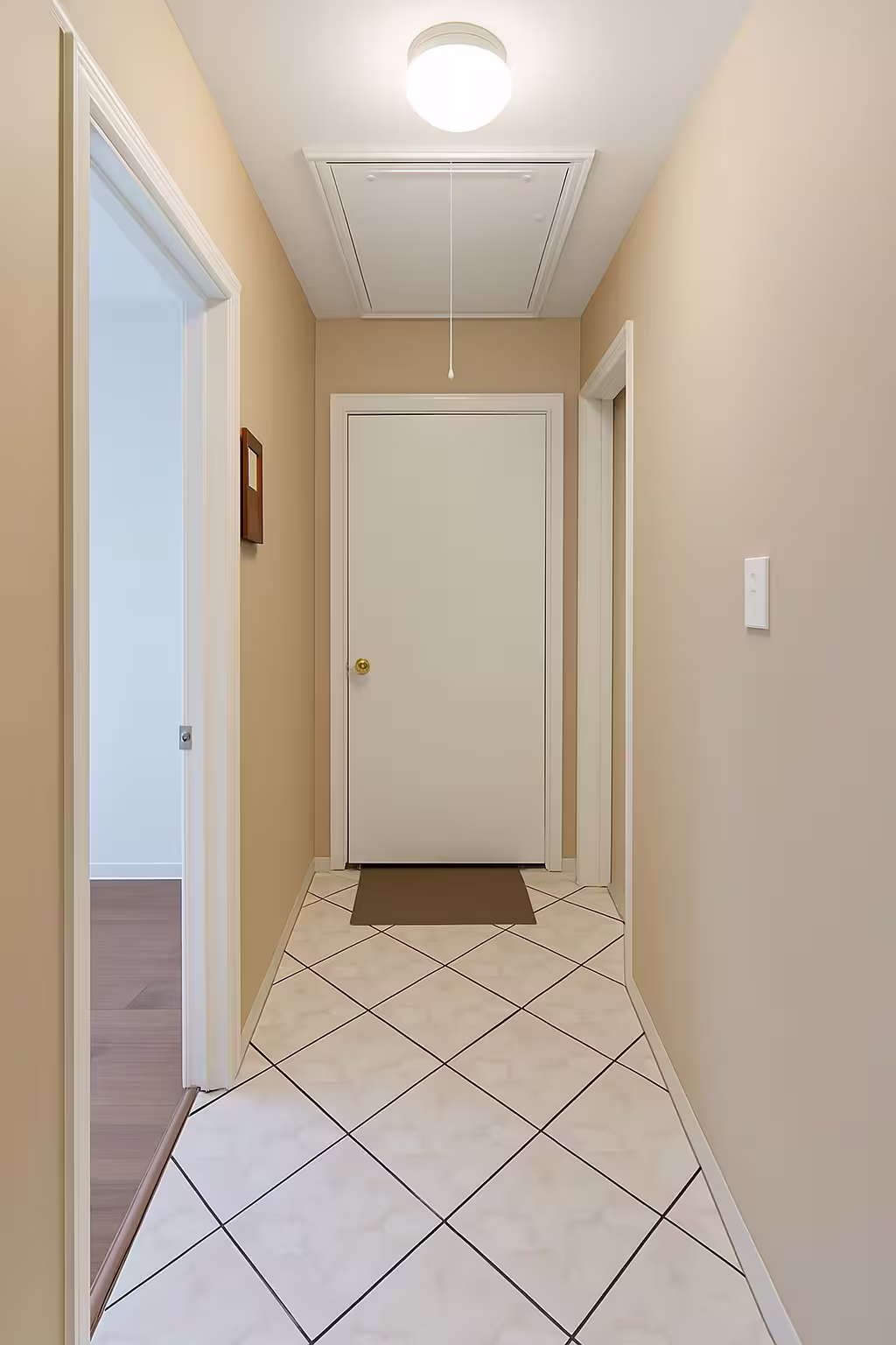 Photo 3 of 3335 Bandell Drive, Houston, TX