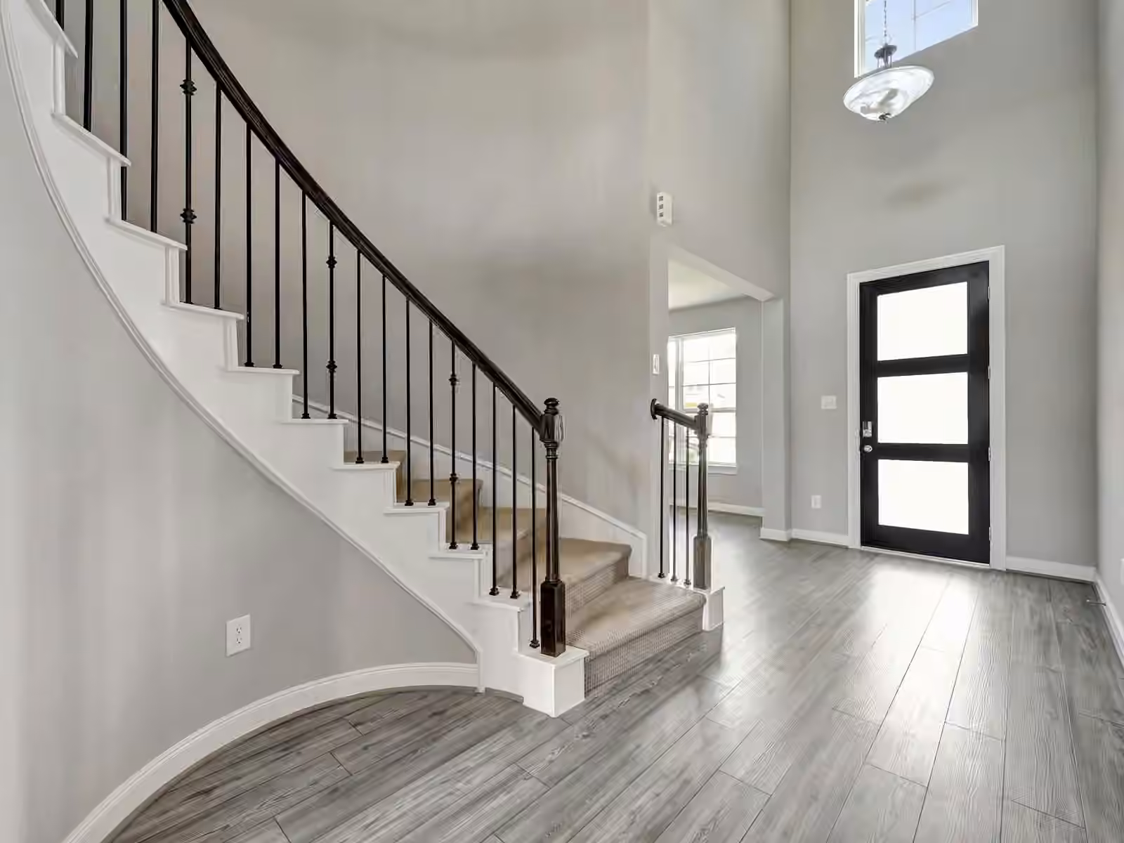 Photo 5 of 17801 Stone Terrace Lane, Montgomery, TX