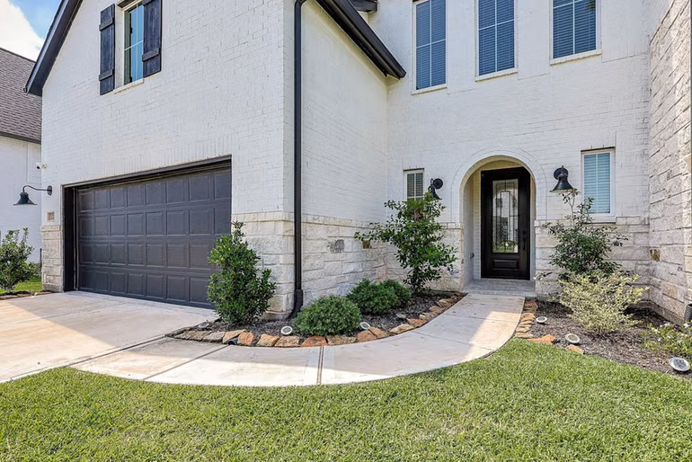 Photo 2 of 3219 Marlene Meadow Way, Richmond, TX