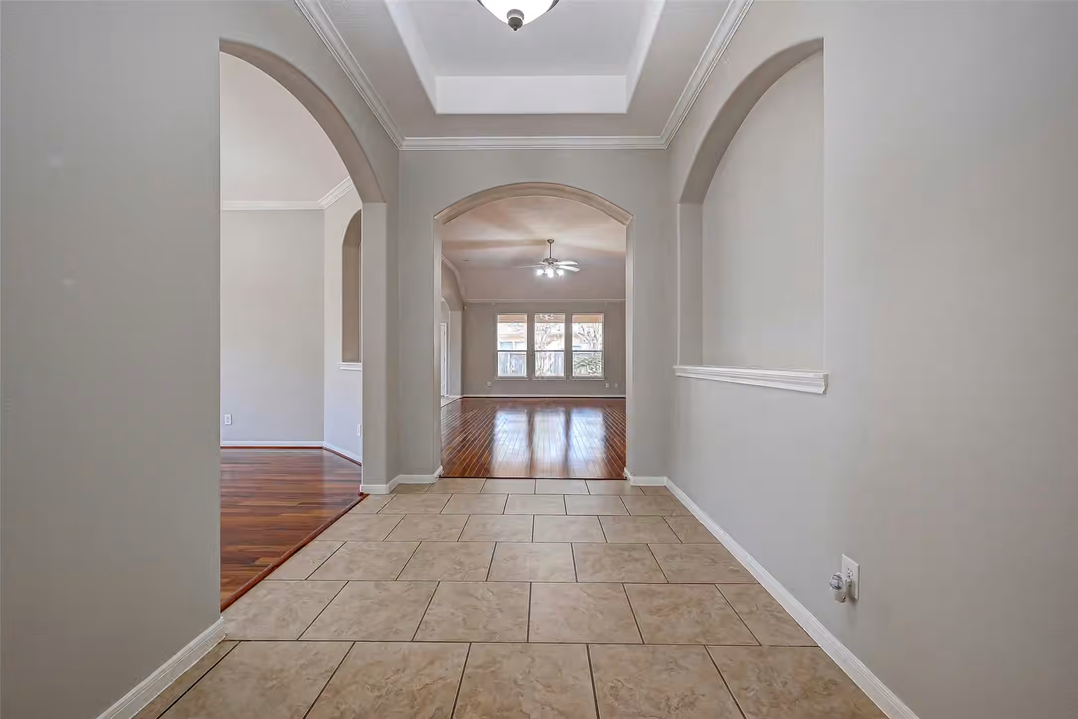 Photo 6 of 13922 Normandy Court, Sugar Land, TX