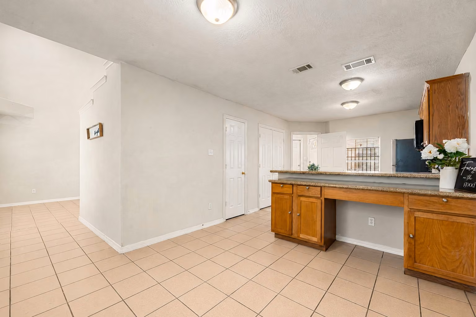 Photo 7 of 6418 England Street, Houston, TX
