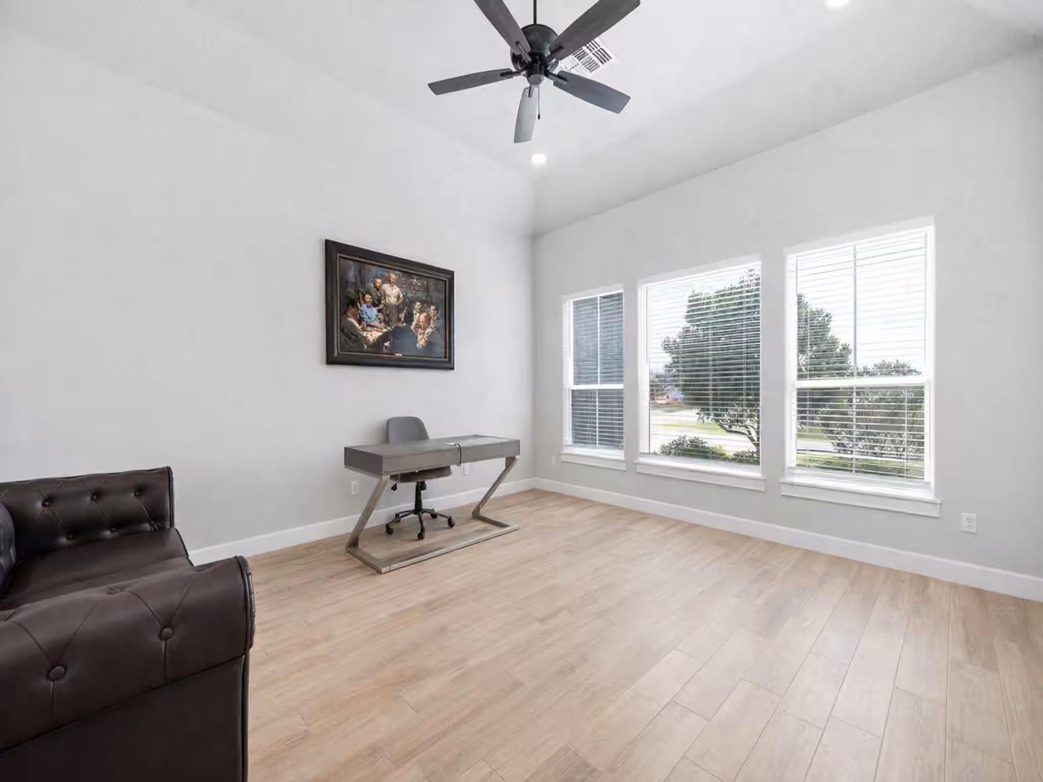 Photo 6 of 800 Greystone Lane, Angleton, TX