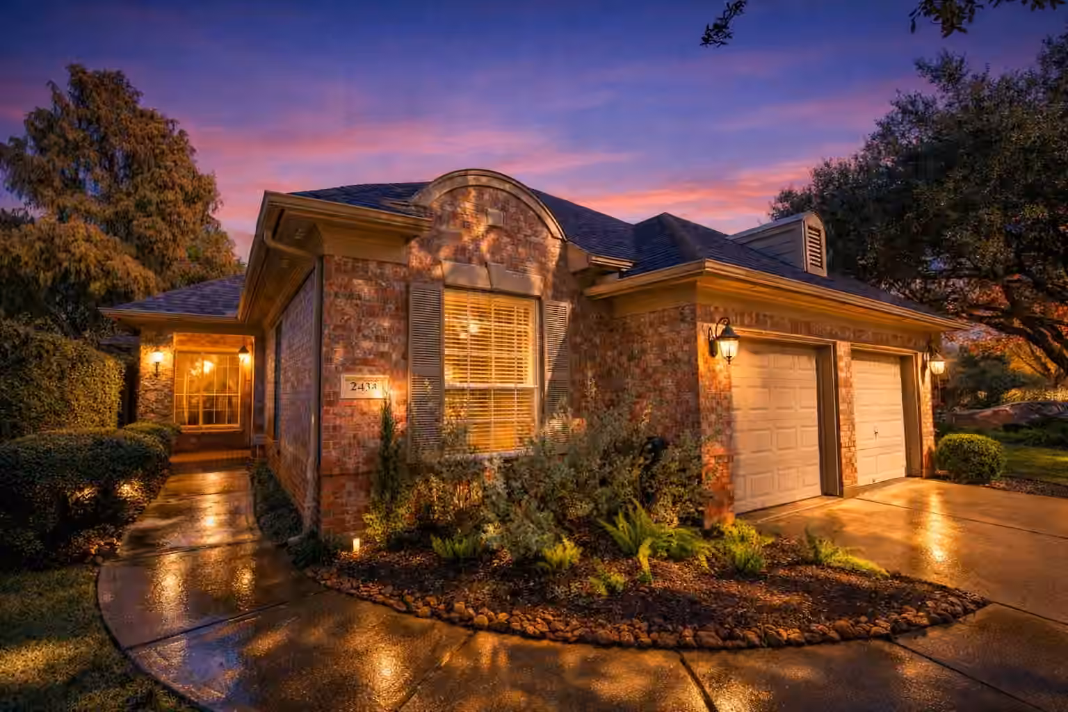 Photo 2 of 2434 Fairway Pointe Drive, League City, TX
