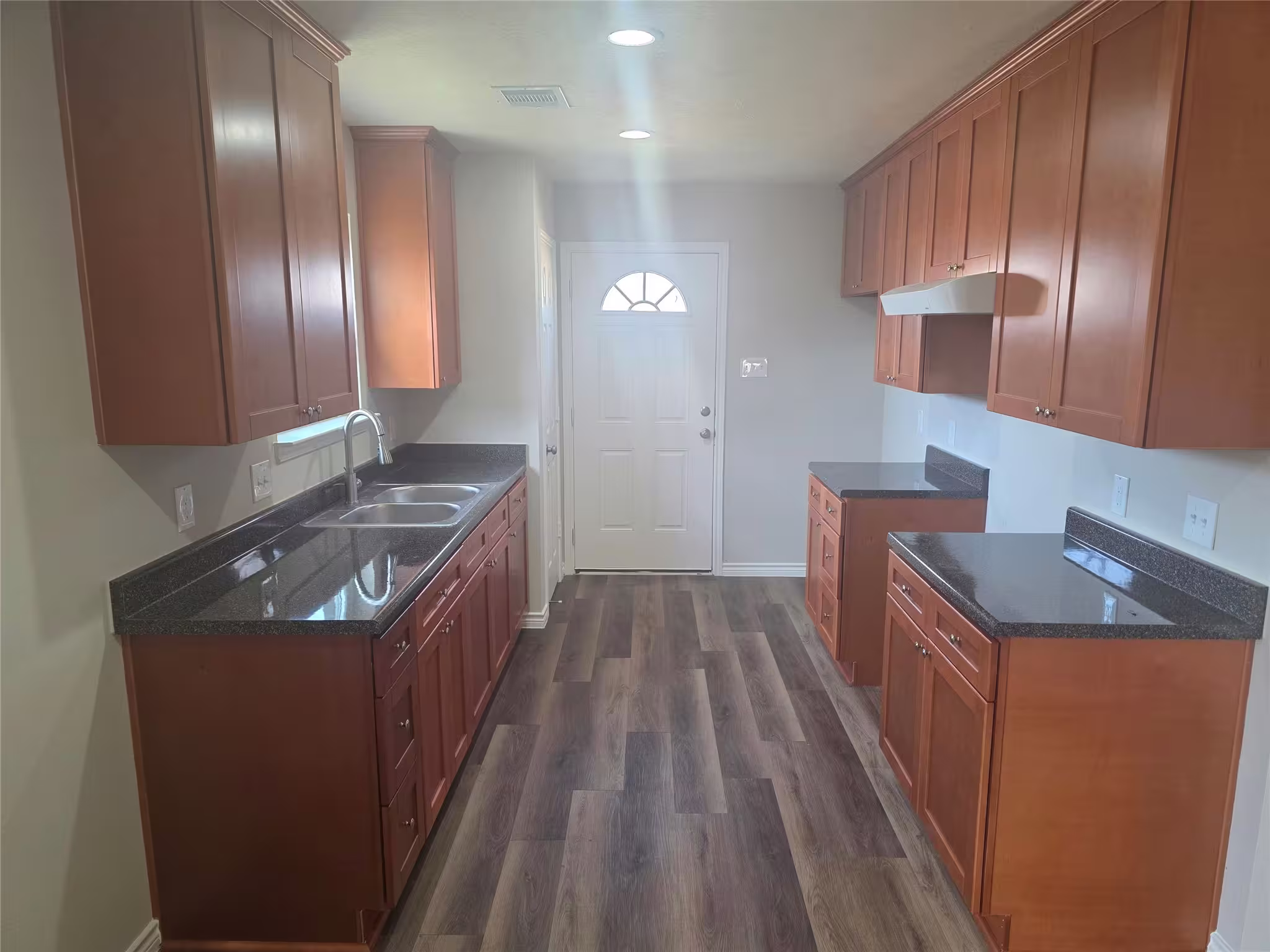 Photo 5 of 9831 Pelsey Street, Houston, TX