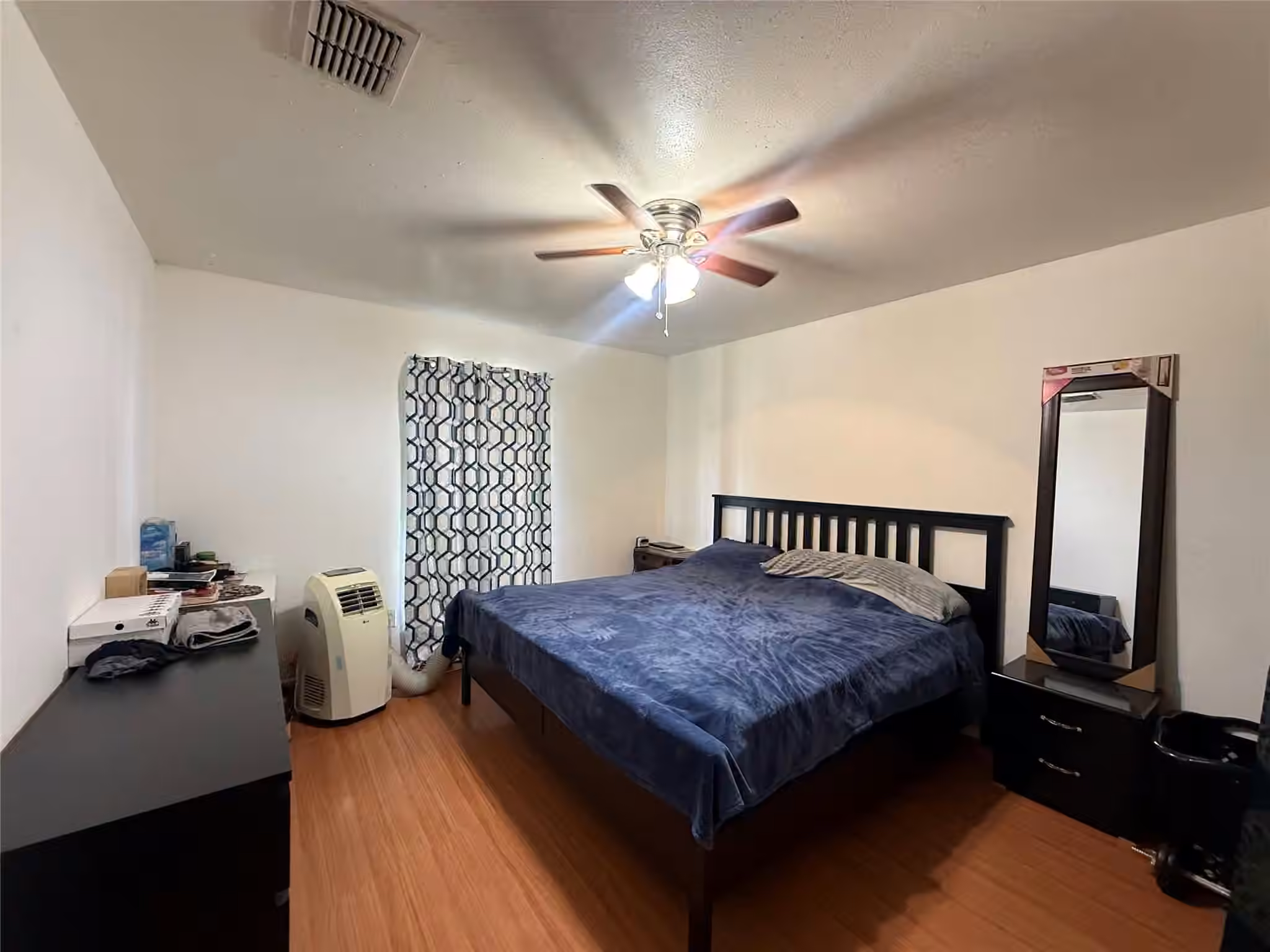 Photo 7 of 3715 Blalock Road, Houston, TX