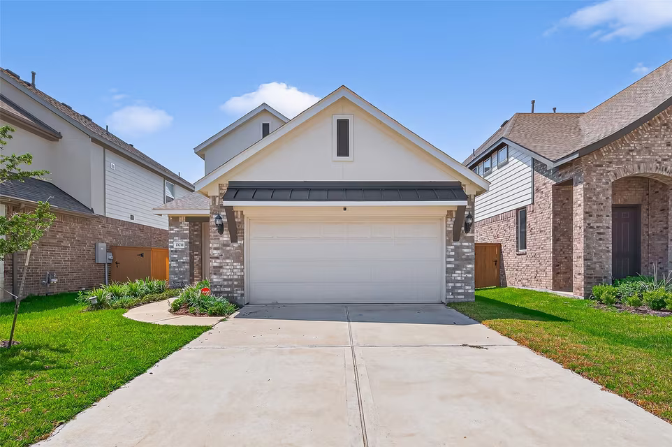 Photo of 21211 Shore Bluff Drive, Cypress, TX 77433