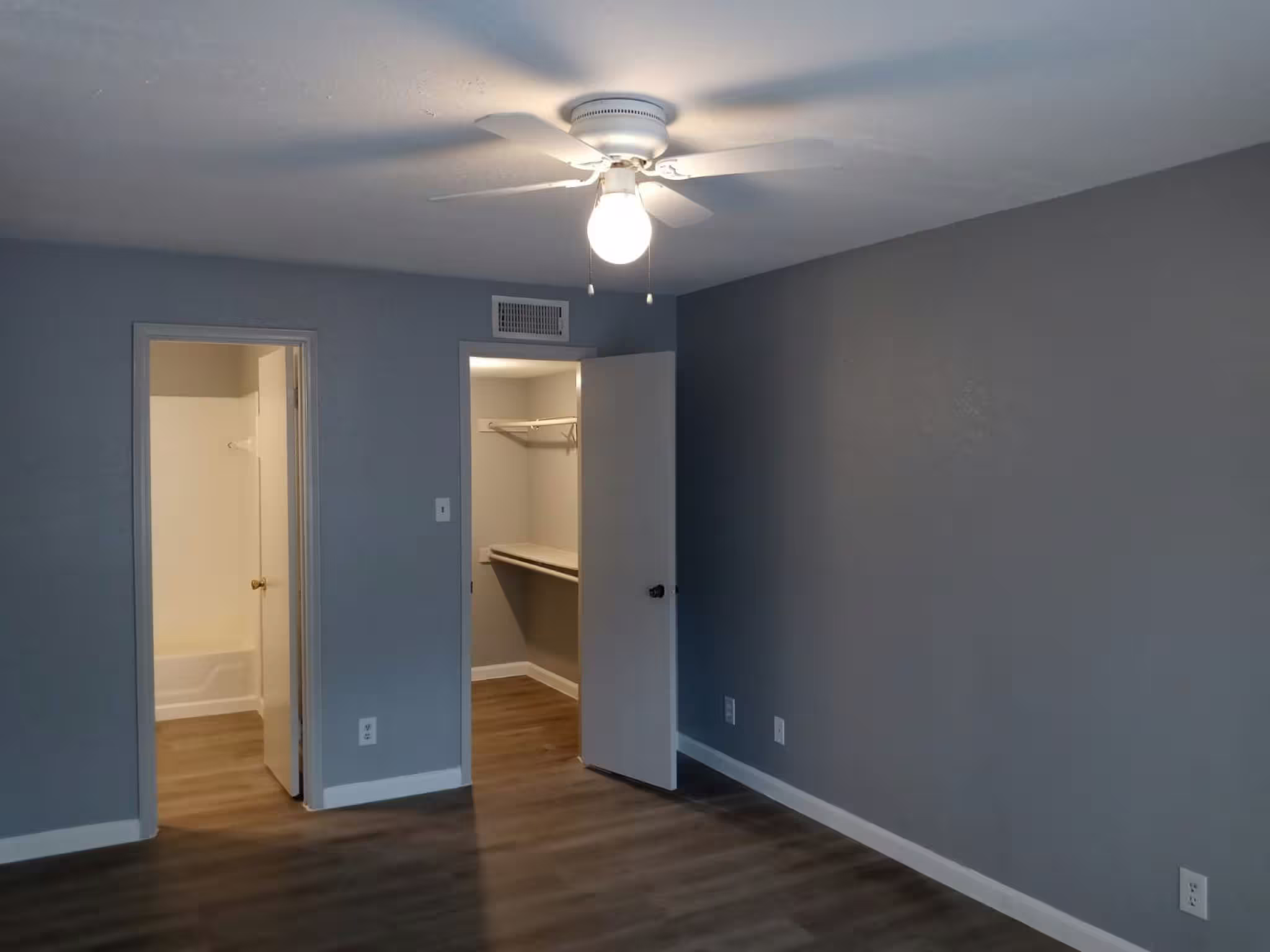 Photo 6 of 9700 Leawood Boulevard 306, Houston, TX